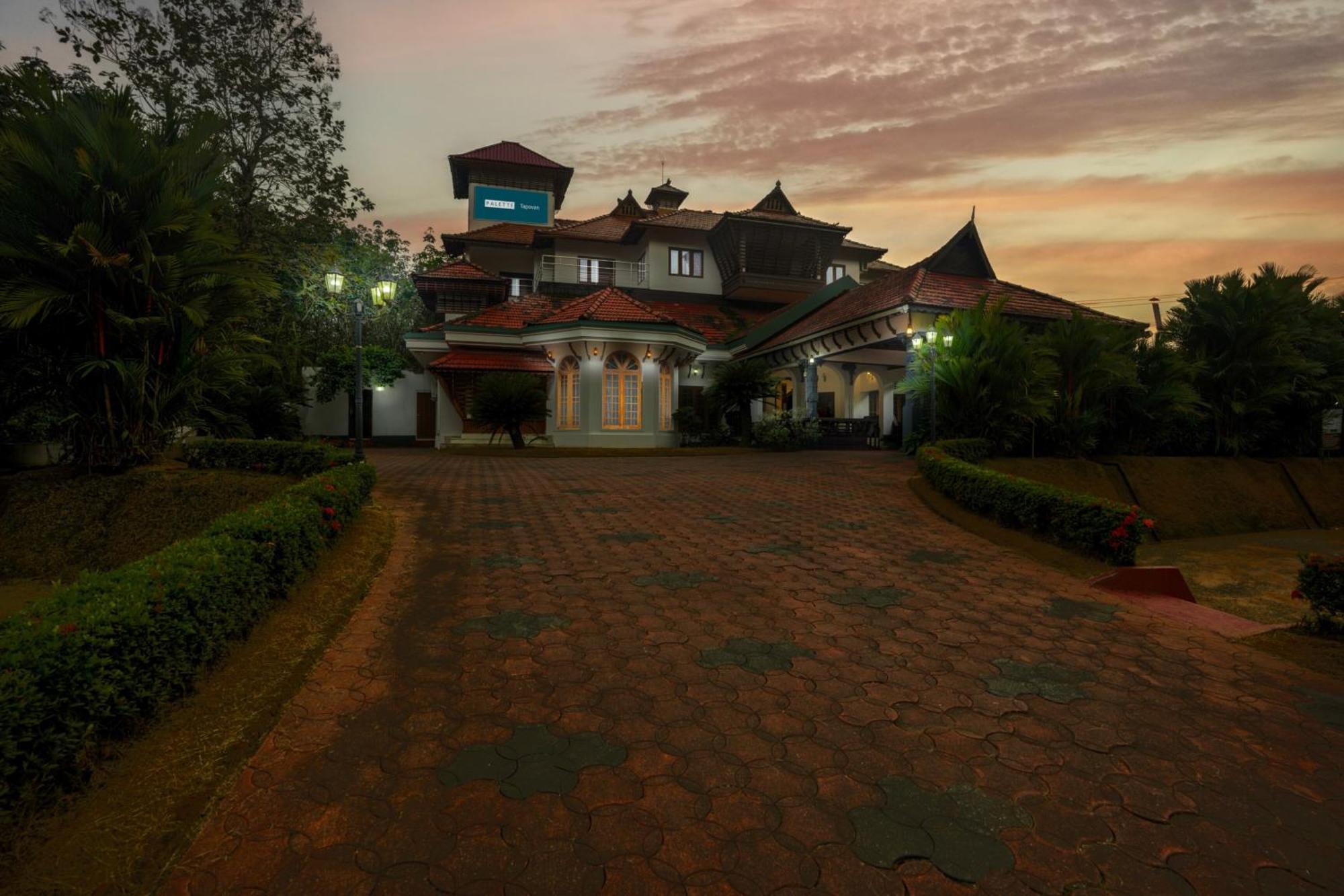 Tapovan Green County Thattakād Buitenkant foto