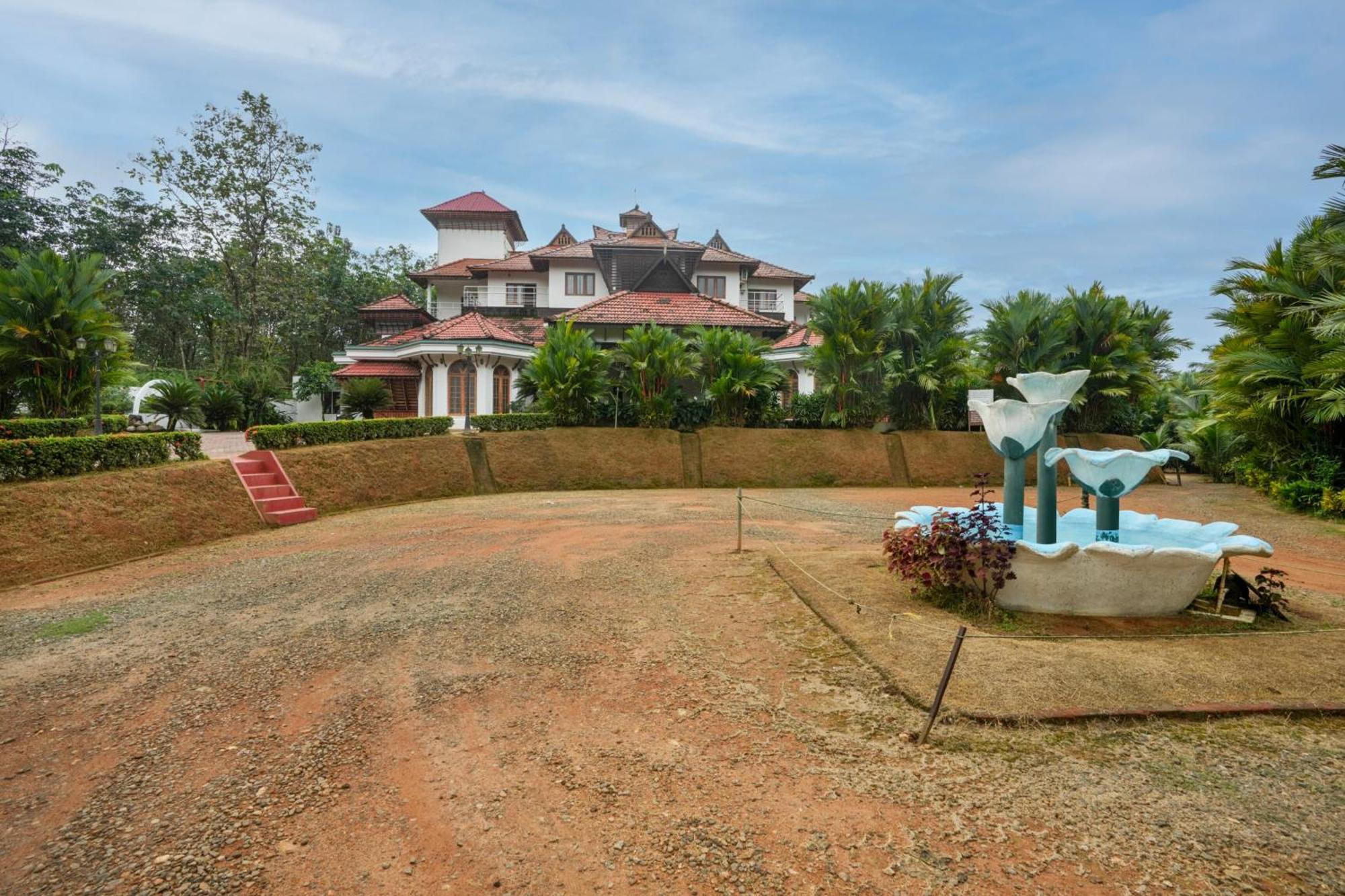 Tapovan Green County Thattakād Buitenkant foto